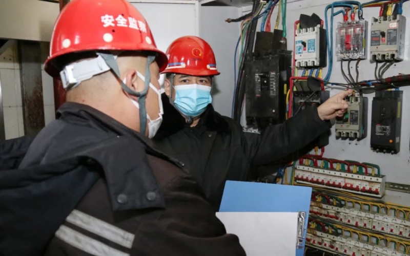 冬日生產(chǎn)，安全當先！榮程鋼鐵集團扎實做好冬季安全生產(chǎn)保障工作