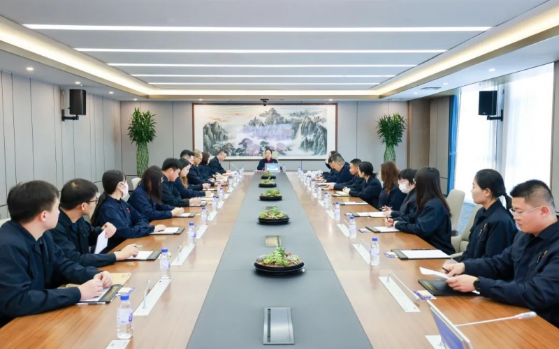 榮程新智研究院、榮程學(xué)院、榮程普濟(jì)公益基金會聯(lián)合召開2024年工作總結(jié)和2025年工作部署會議