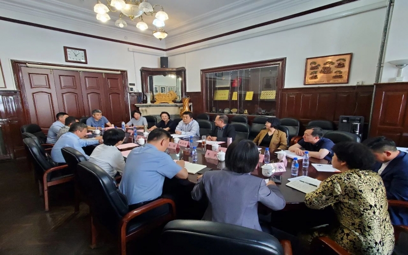 媒體鏈接 - 天津市工商聯(lián)召開學(xué)習(xí)貫徹民營經(jīng)濟促進法專題座談會