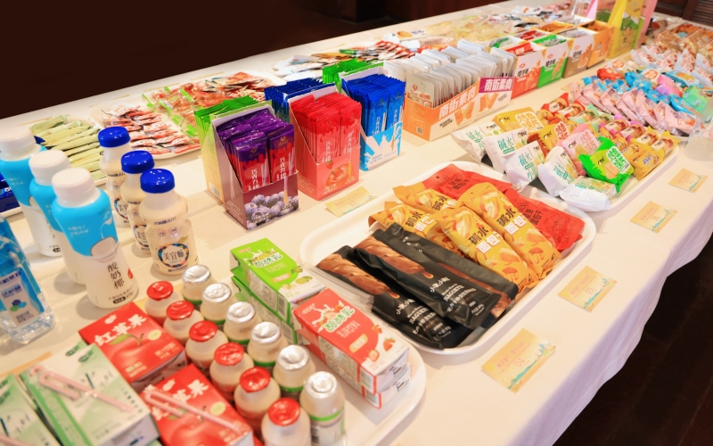 中秋品鑒！中國(guó)“食品名城”走進(jìn)榮程心地山